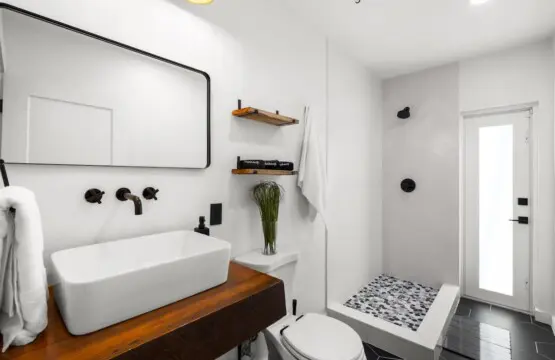 107d343c 3683 44 YsYVk