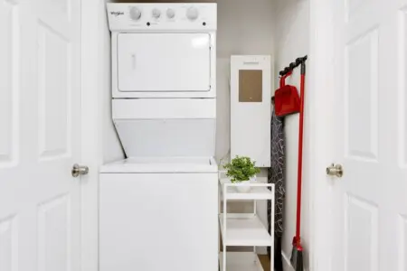 17fb269b 2c88 48 M1ES6