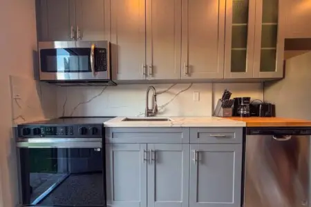 1f7308b5 ed9e 4e Q z1e