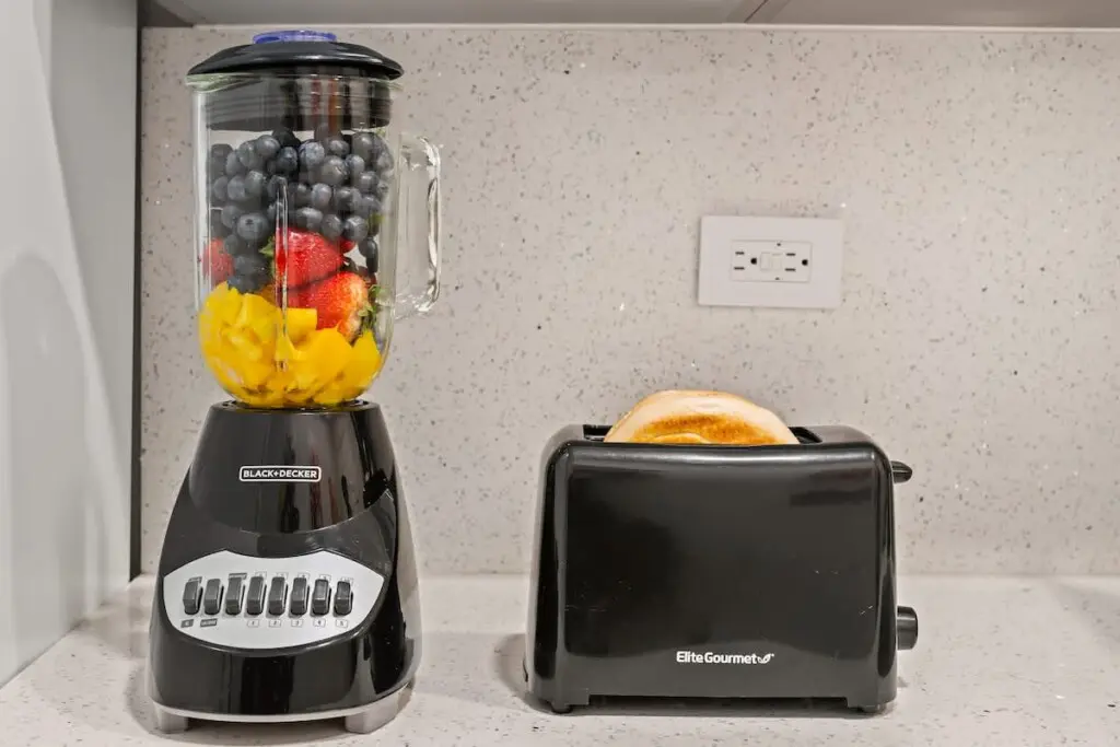 1f983279 6213 43 Aft5L