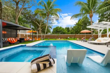 2a78099e 7075 44 LcKBl