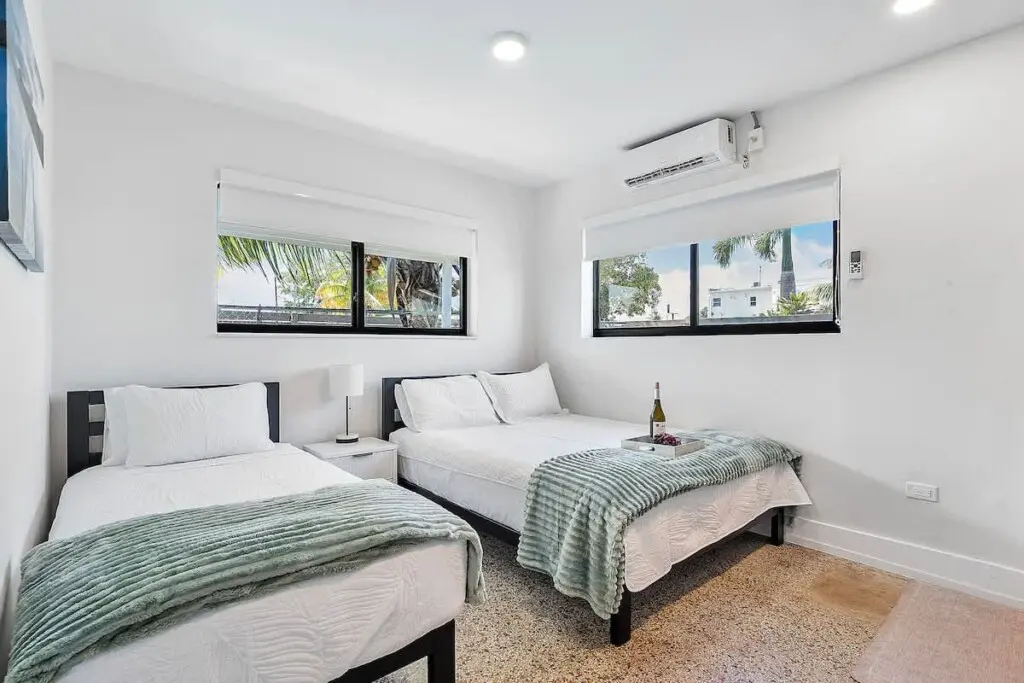 32b95d29 c4eb 45 GzQK9