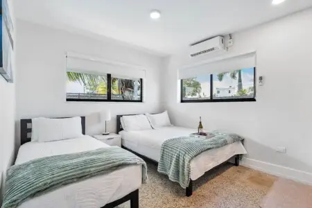 32b95d29 c4eb 45 GzQK9