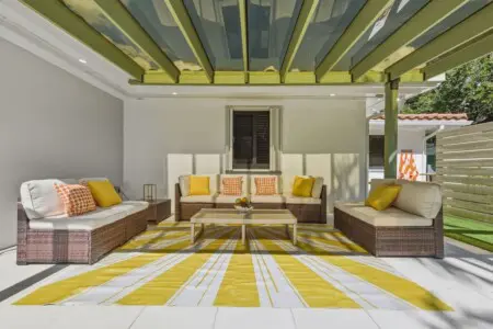 3764b1b7 f4d6 4b sfSTn