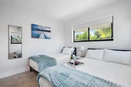 4c43aa58 9dbb 43 TwTaW