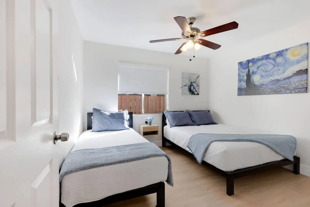 65fdf073 2b9a 47 mZNhr