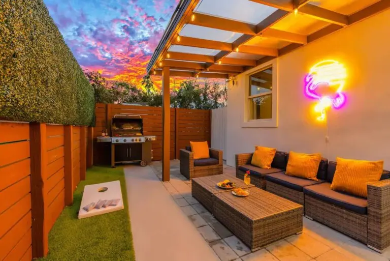 848831c2 fbd0 44 UeyfG