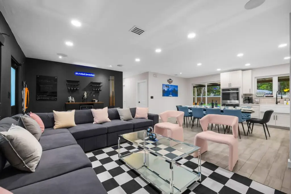 96cac63f 5ae0 4c fBNkT