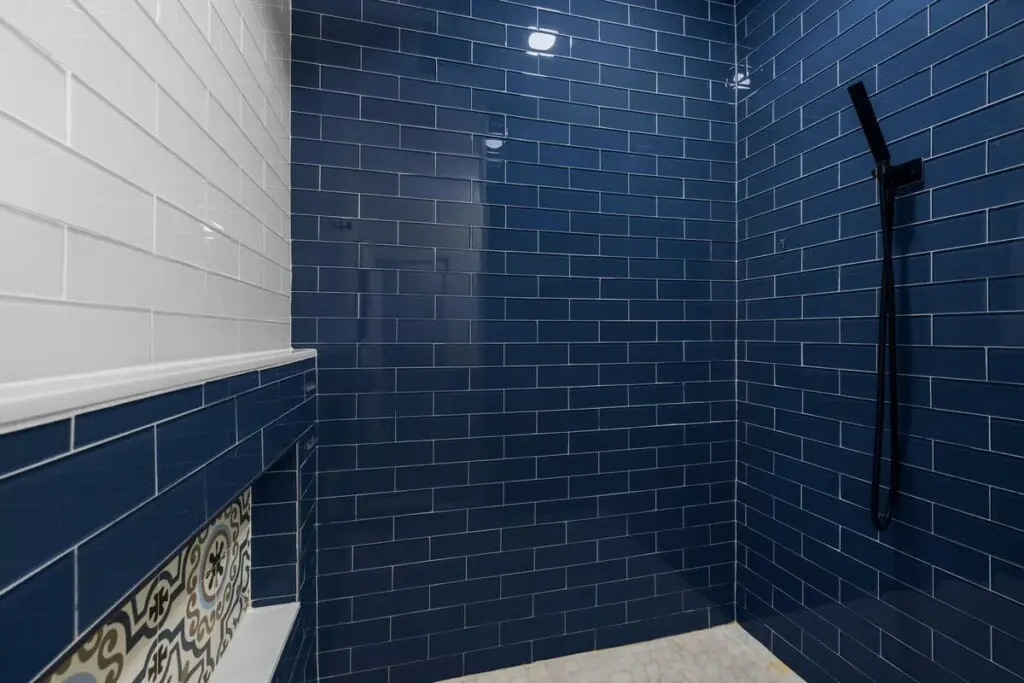 c0b4fda8 d7d0 49 M Oi