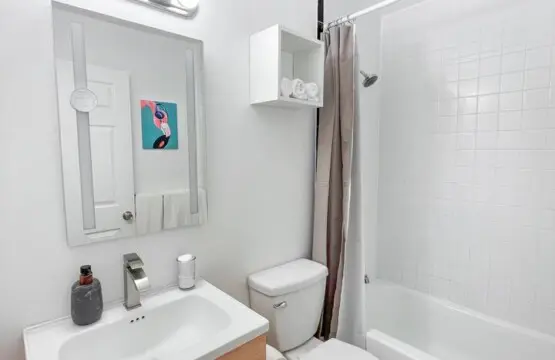 c36c7d13 c75a 4b 9EEq1