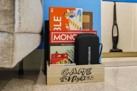 c9983445 679f 48 WObTb