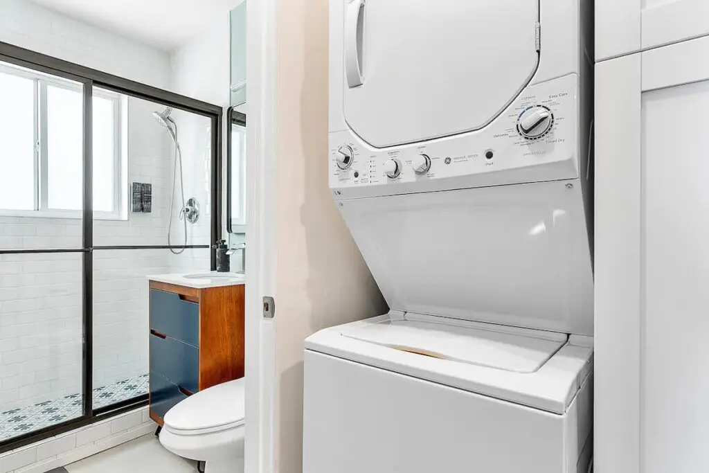 d82dc8a1 18be 4d gSpmB