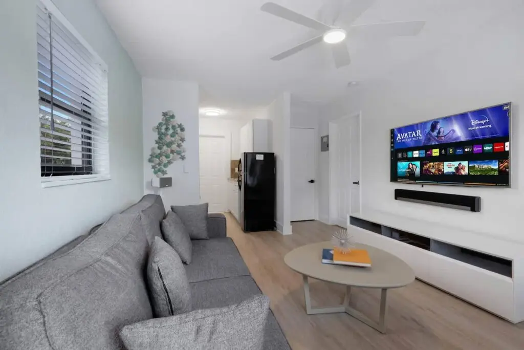 ddda4bf4 a005 4e uReej