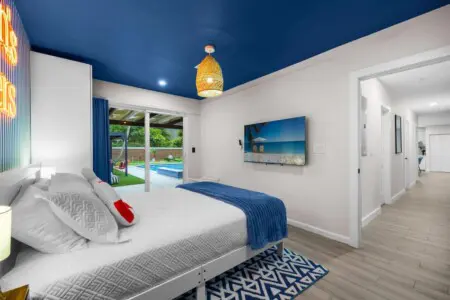 df0b1deb 3ba6 47 BKKwA