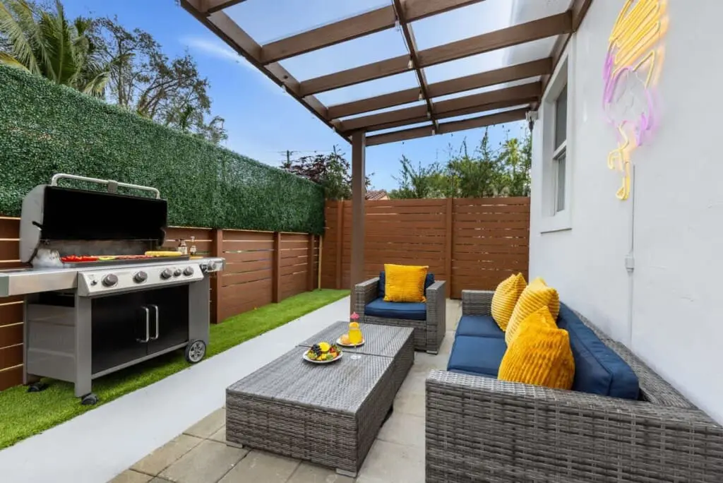 e070fd9a eb9e 47 j 32C