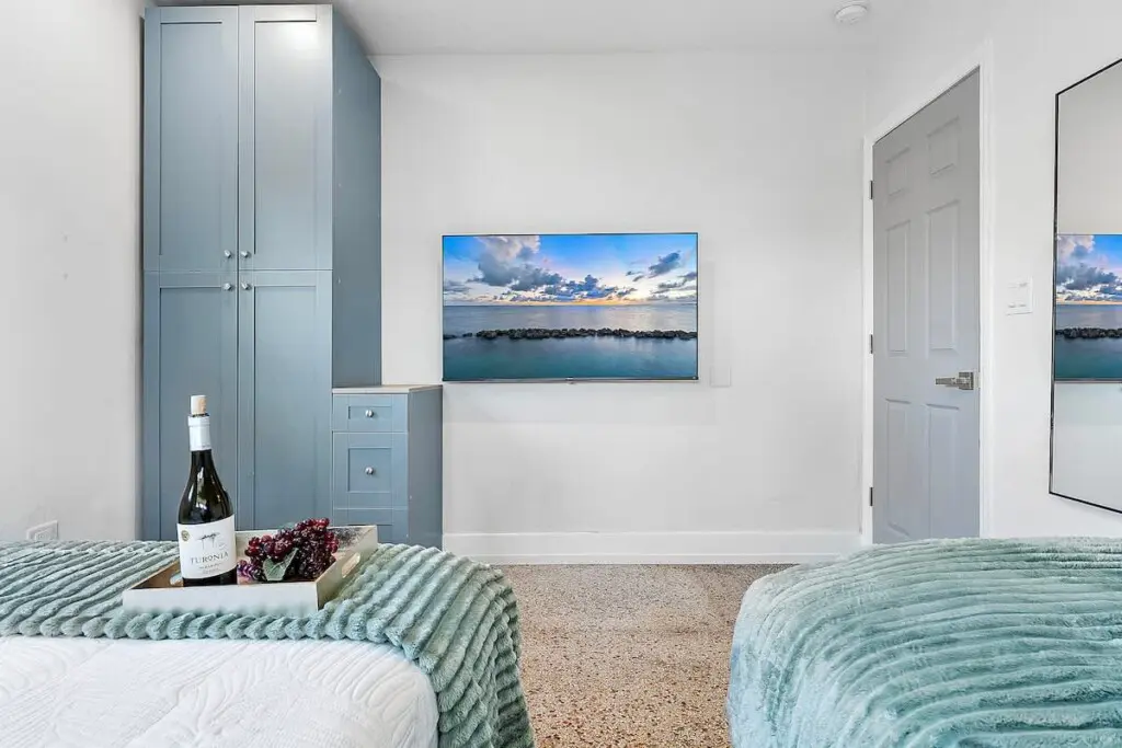 e46f447b aa59 42 2mzjj