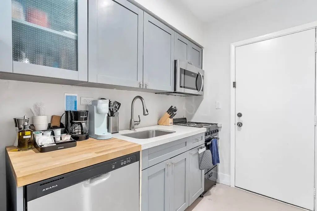 e47c3ae6 4481 44 EeWn0