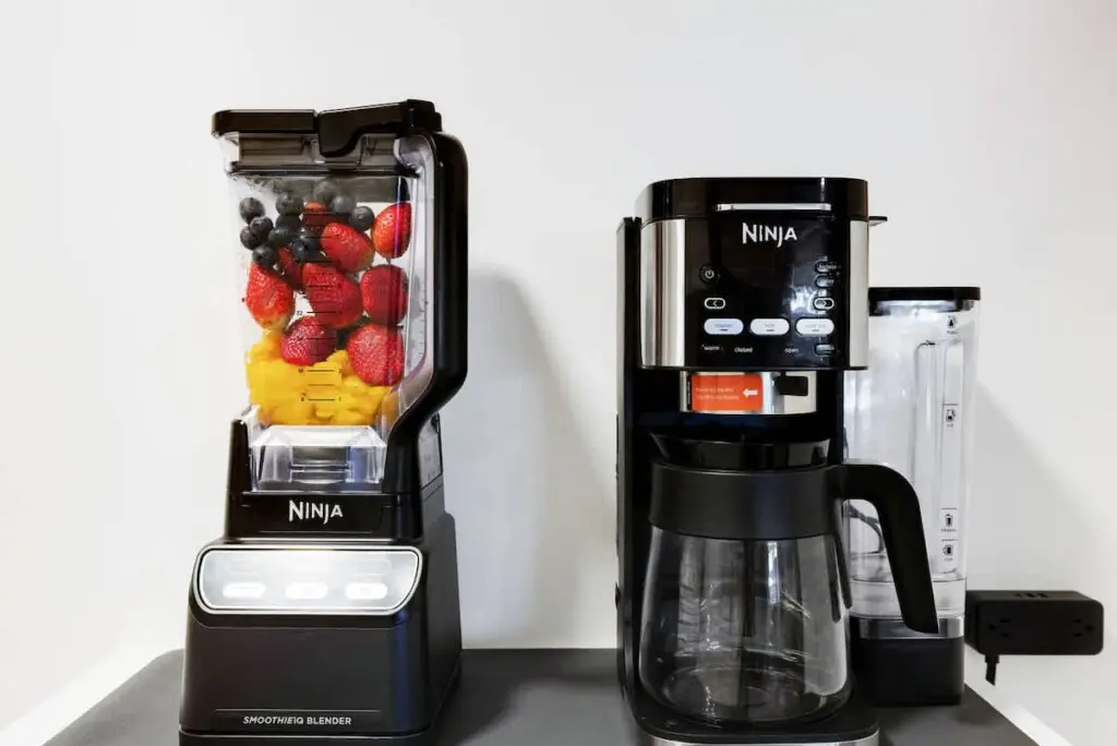 f6dc1a3a 3511 49 61ec