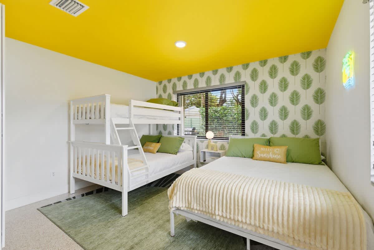 b5a44c8b e96e 49 tQize